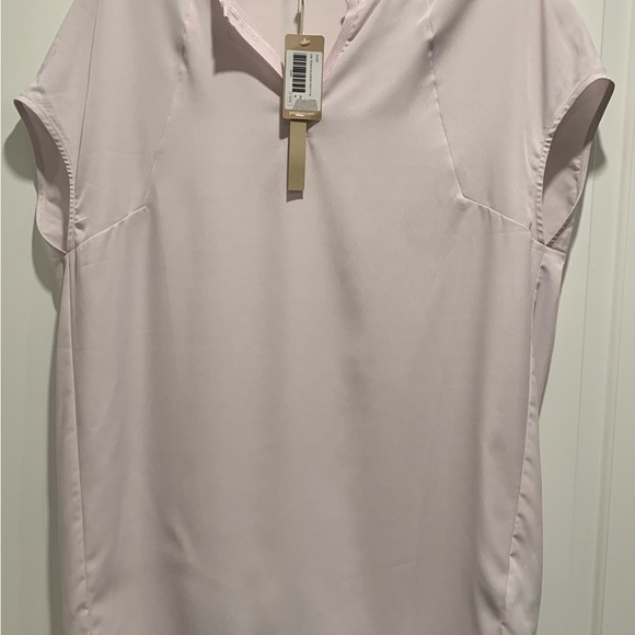 NWT- Monk and Lou lilac short sleeve size medium - Picture 2 of 11